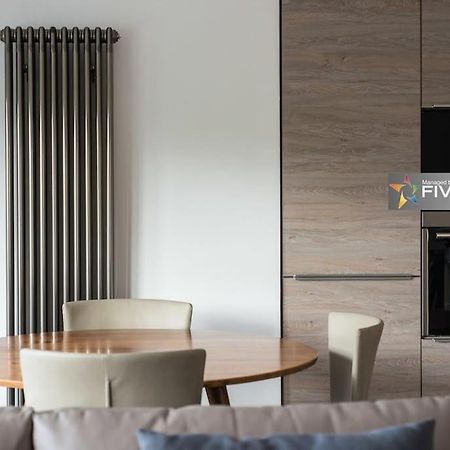 Cool Urban Apartment With Stunning Castle Views Эдинбург Экстерьер фото